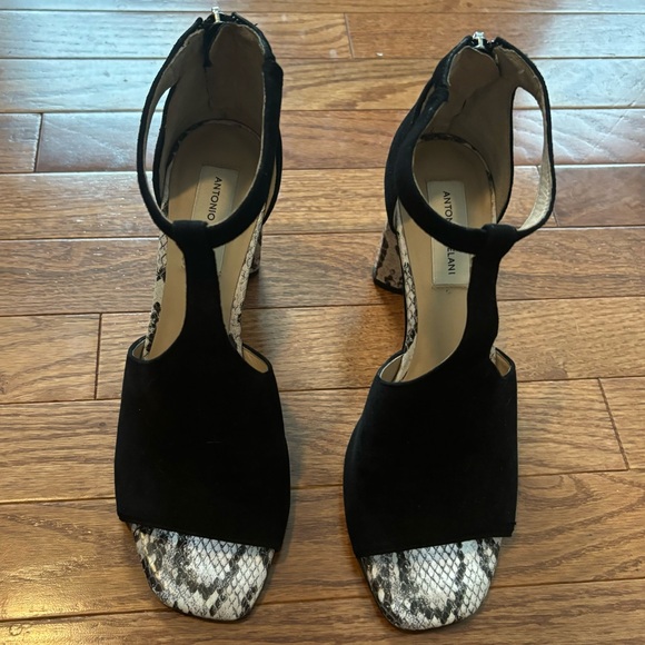 Antonio Melani Hilloray open toed dress heels leather suede snake print heel 9 - Picture 2 of 6